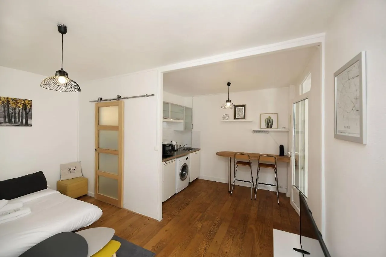 Zzz Letort - P2 Apartment Paris